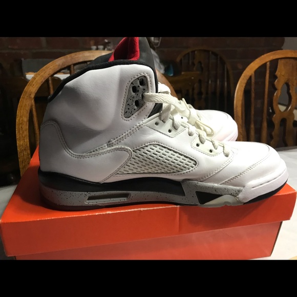 Retro Jordan 5 - Picture 6 of 8